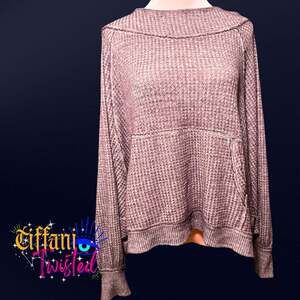 Waffle Knit Open-Back Hoodie – Size M – NWOT / Excellent Condition